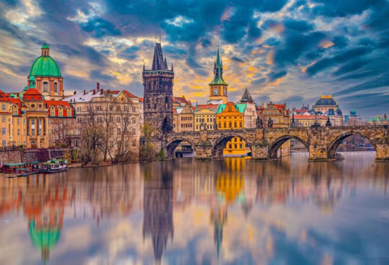 Charles Bridge, Prague, Czech Republic
